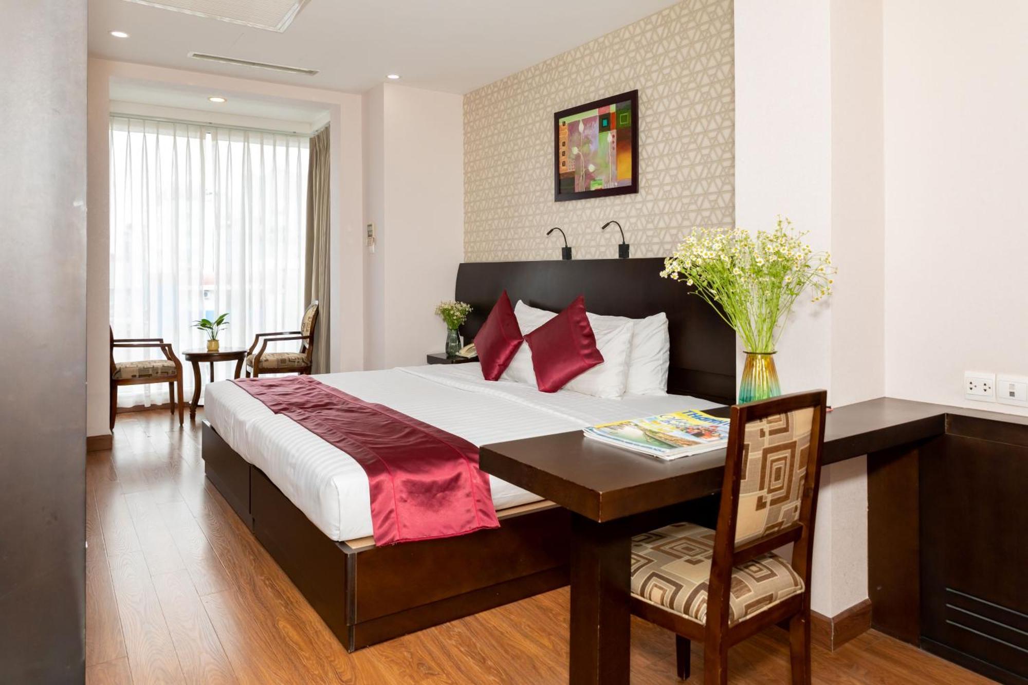 Khách sạn Sonnet Saigon